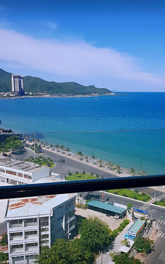 Beachfront Scenia Bay Apartment Nha Trang Ngoại thất bức ảnh