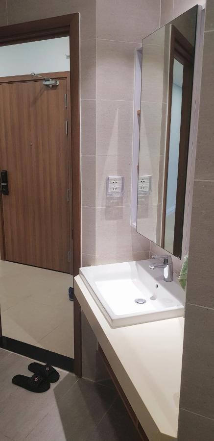 Beachfront Scenia Bay Apartment Nha Trang Ngoại thất bức ảnh