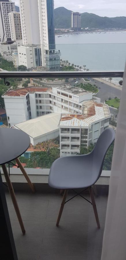 Beachfront Scenia Bay Apartment Nha Trang Ngoại thất bức ảnh