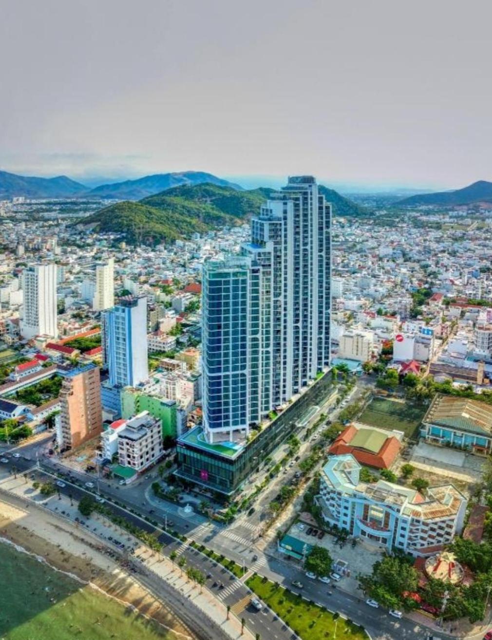 Beachfront Scenia Bay Apartment Nha Trang Ngoại thất bức ảnh